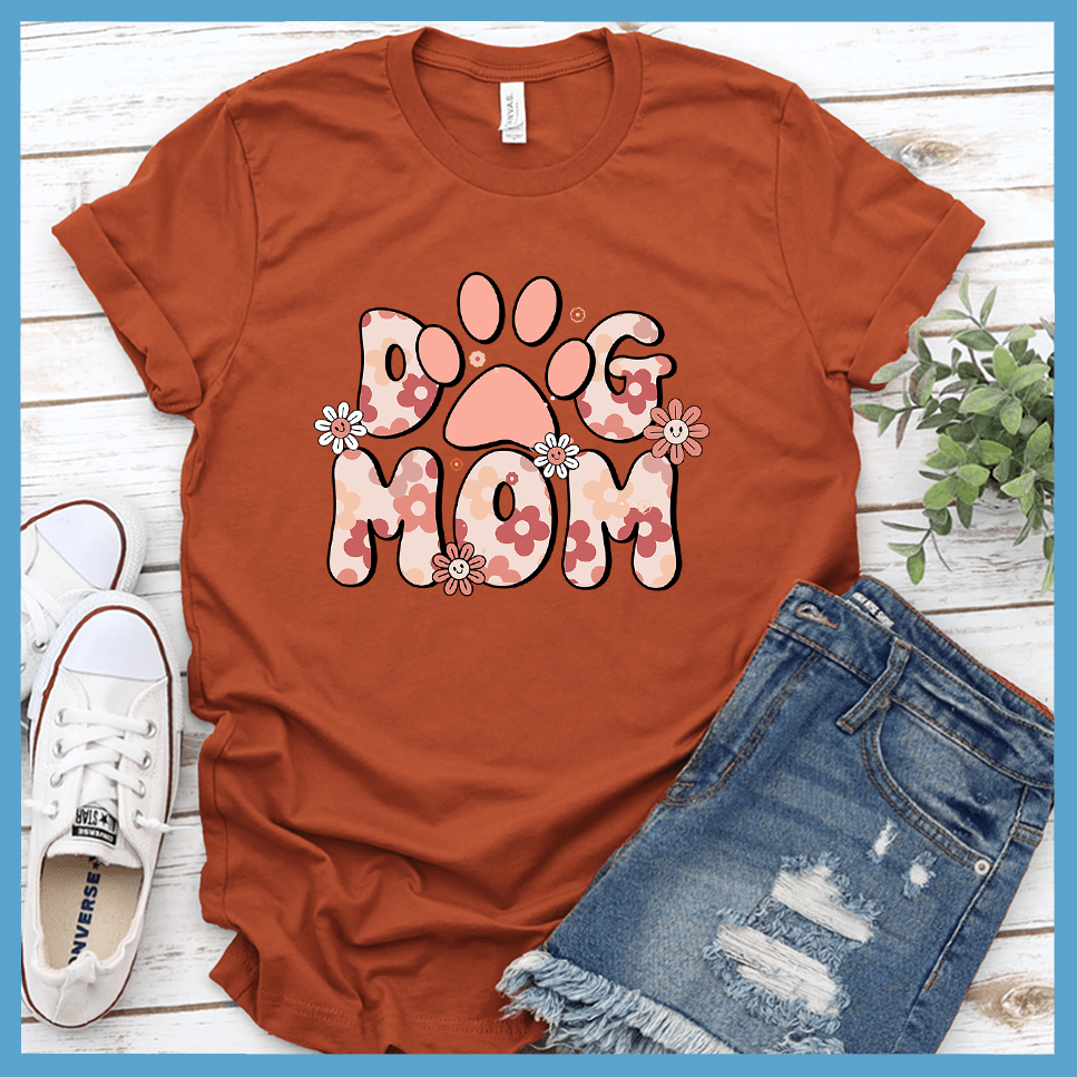 Dog Mom Retro T-Shirt Colored Edition