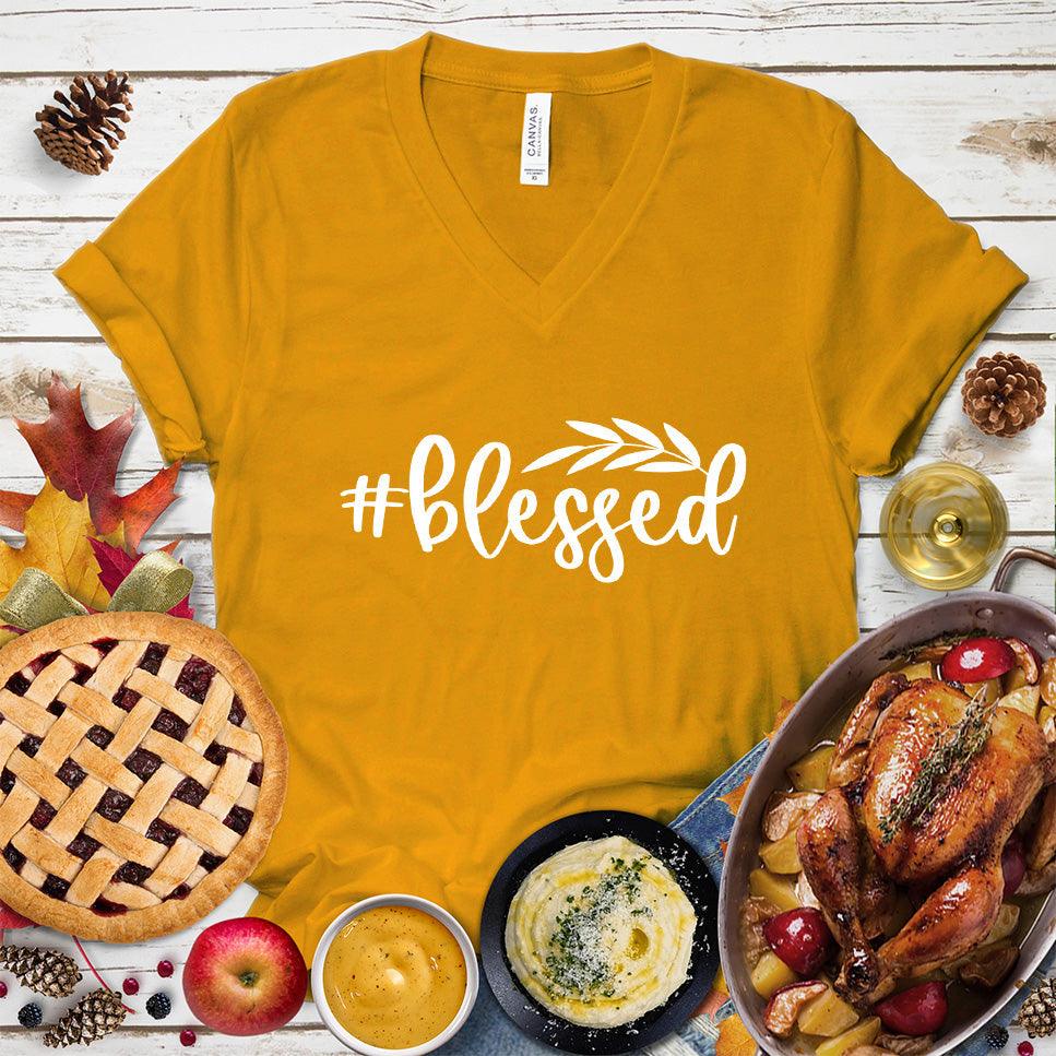 #Blessed V-Neck - Brooke & Belle