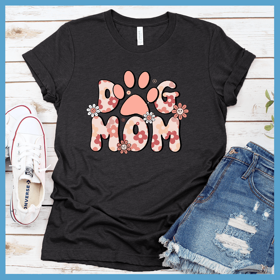 Dog Mom Retro T-Shirt Colored Edition