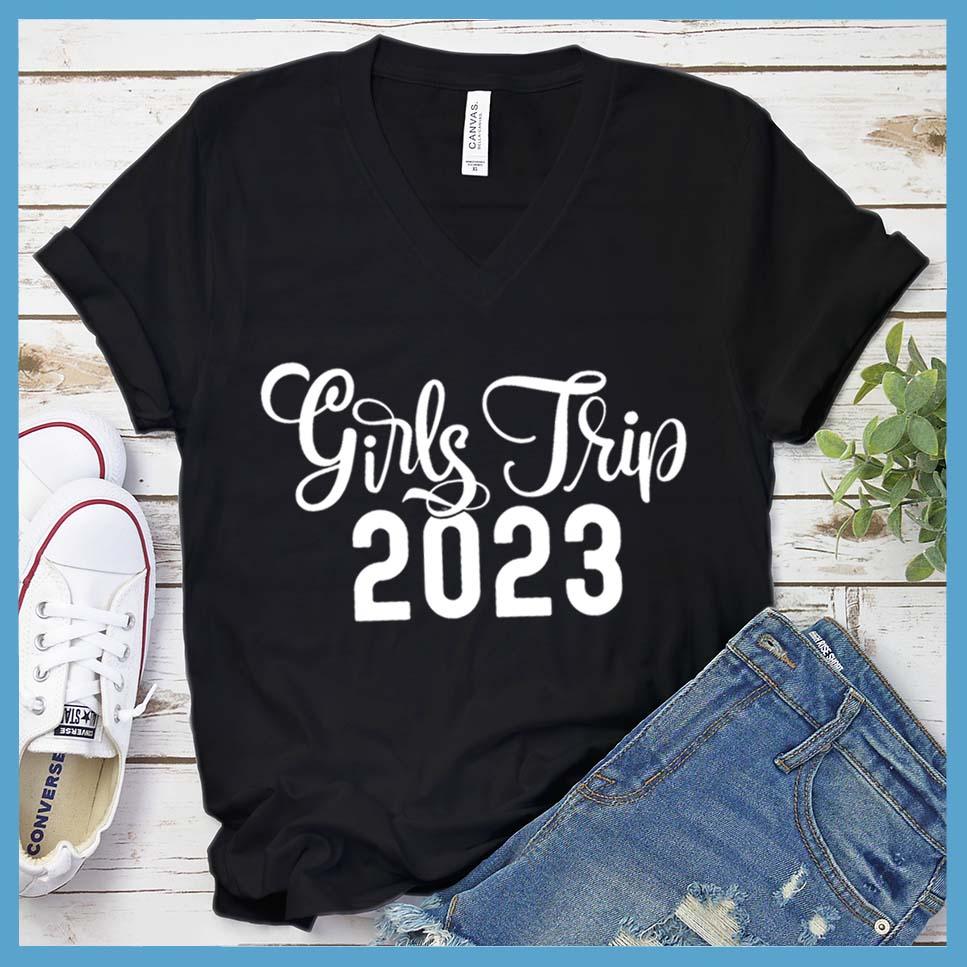 Girls Trip 2023 V-neck Black - Girls Trip 2023 V-neck T-shirt for trendy group travel and friendship bonding