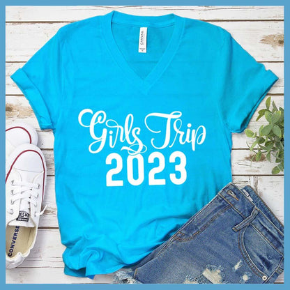 Girls Trip 2023 V-neck Neon Blue - Girls Trip 2023 V-neck T-shirt for trendy group travel and friendship bonding