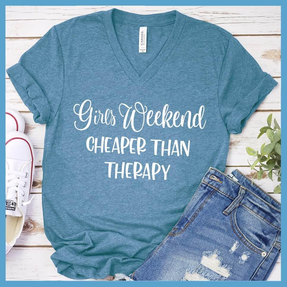 Girls Weekend V-neck Heather Deep Teal - Trendy V-neck t-shirt with Girls Weekend themed text, ideal for fun outings with friends.