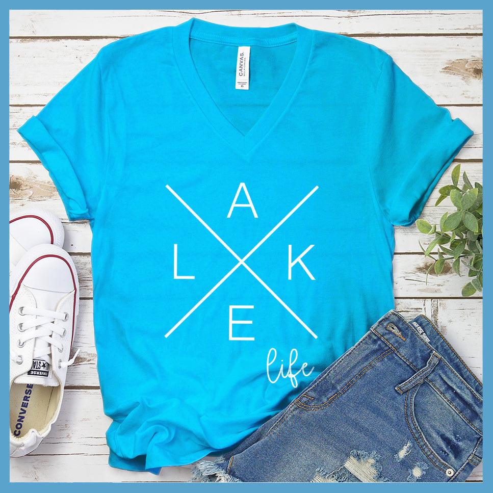 Lake Life V-neck - Brooke & Belle