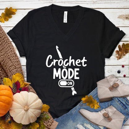 Crochet Mode ON V-Neck - Brooke & Belle