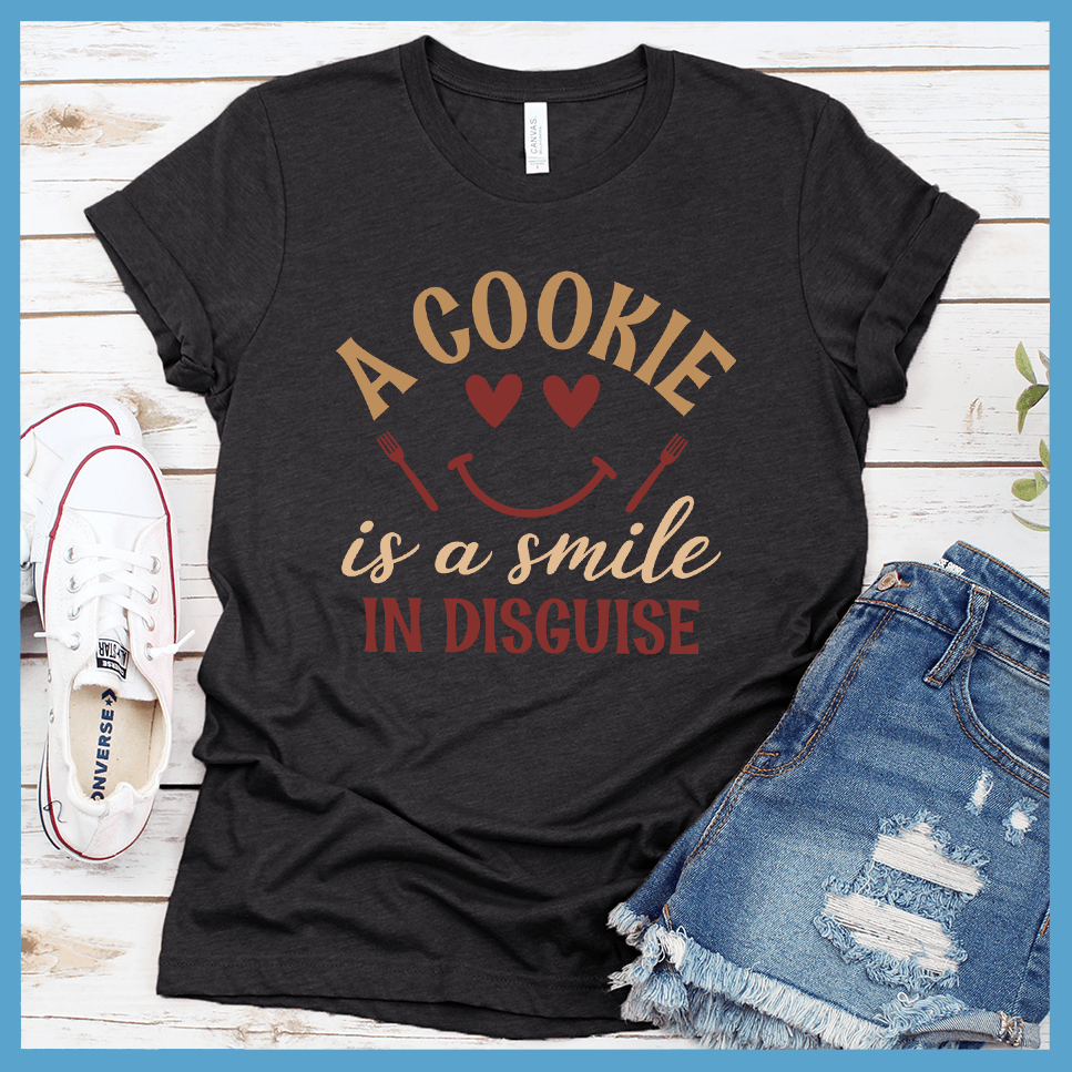 A Cookie Is A Smile In Disguise T-Shirt Colored Edition Dark Grey Heather - Cheerful t-shirt with quote about cookies and happiness, ideal for bakers and style enthusiasts.