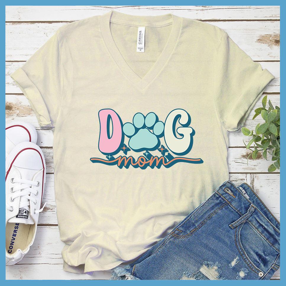 Dog Mom Colored Print V-Neck - Brooke & Belle