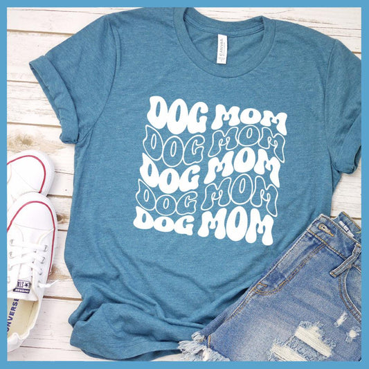 Dog Mom Wavy T-Shirt - Brooke & Belle