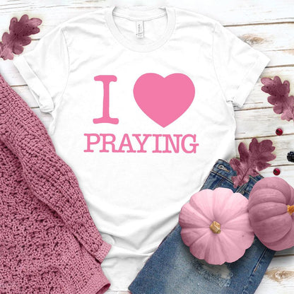 I Heart Praying Colored T-Shirt Pink Edition