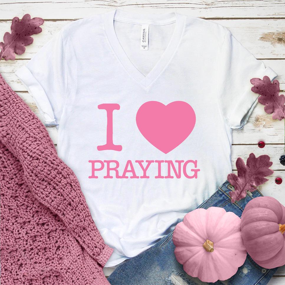 I Heart Praying Colored V-Neck Pink Edition - Brooke & Belle