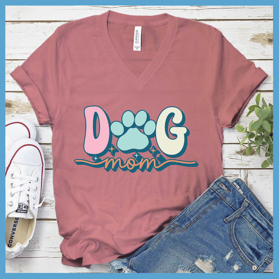 Dog Mom Colored Print V-Neck - Brooke & Belle