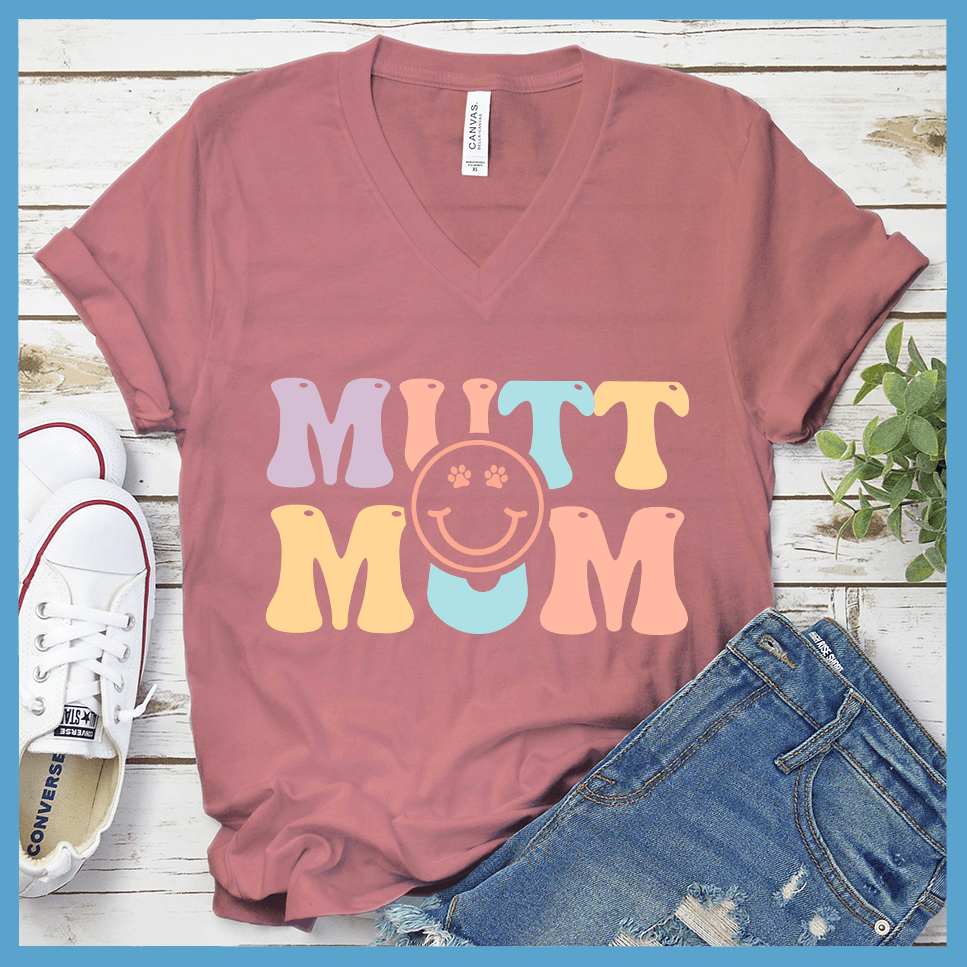 Mutt Mom Colored Print V-Neck