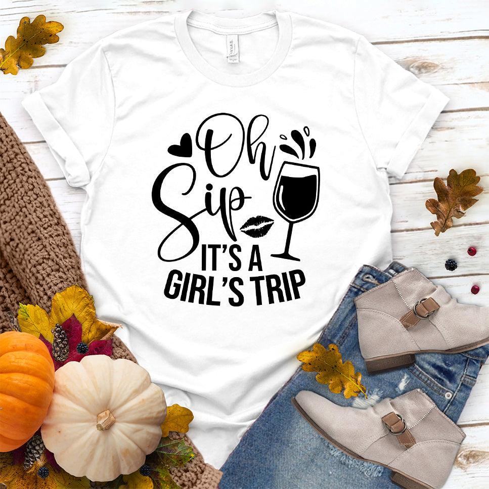 Oh Sip It's A Girl's Trip T-Shirt - Brooke & Belle