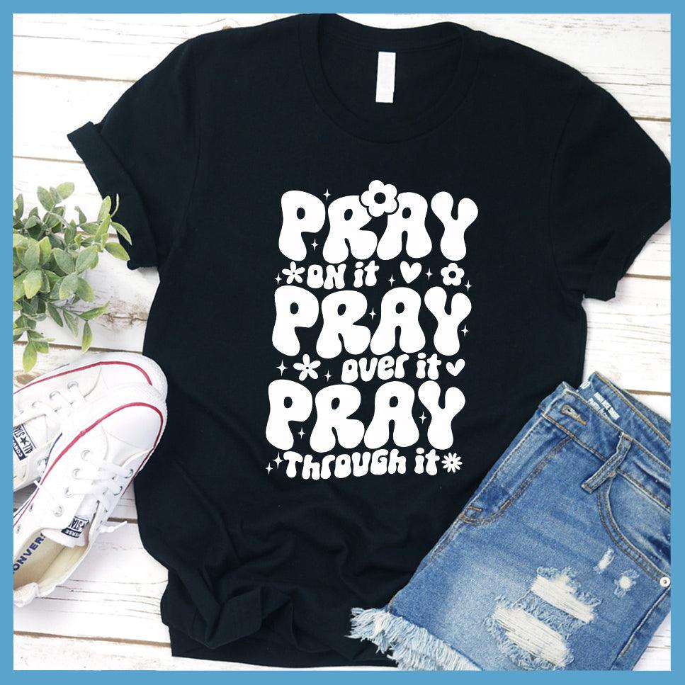 PRAY T-Shirt - Brooke & Belle