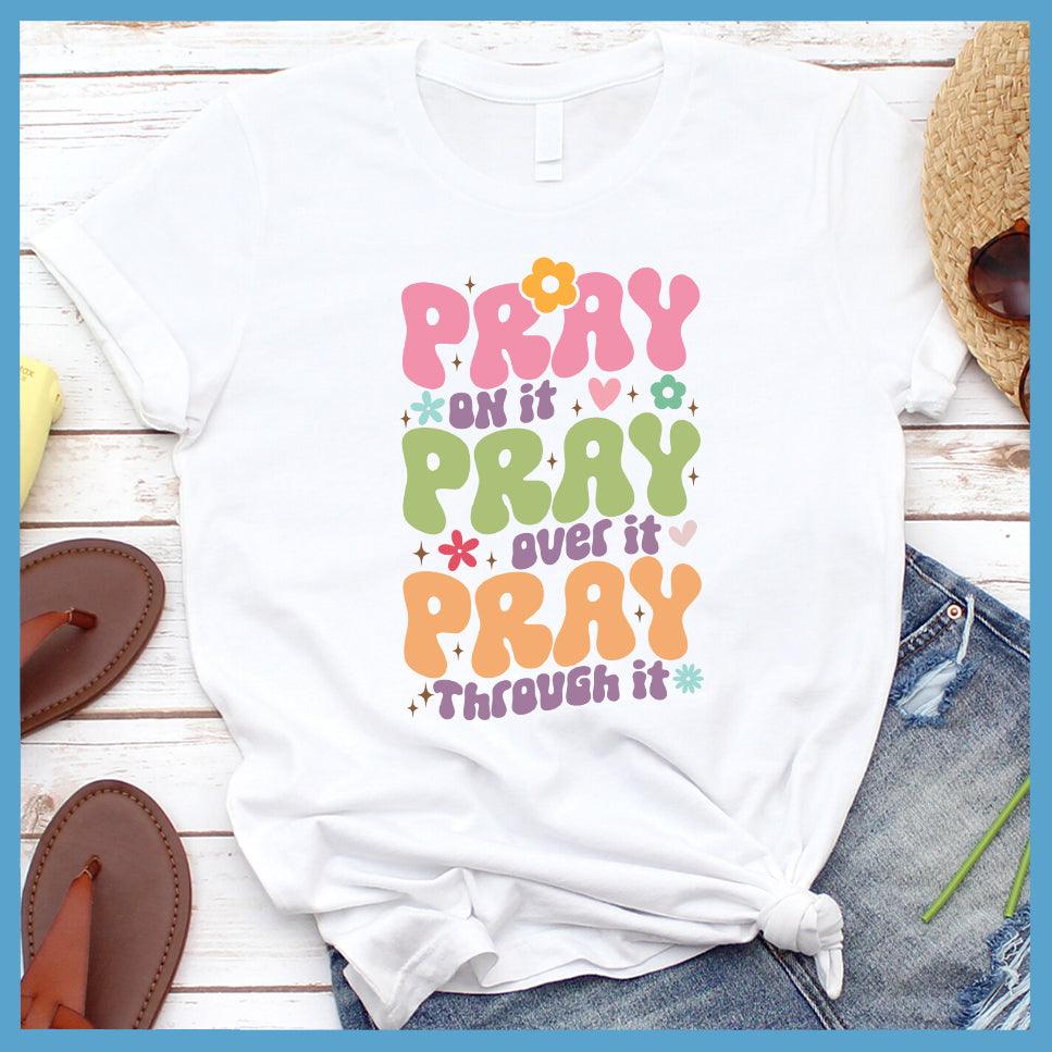 PRAY T-Shirt Colored Edition - Brooke & Belle