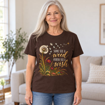 Some See A Weed T-shirt in Dark Chocolate, worn by Nancy. Nancy is 5′7″ and wears her usual size M. [bb c=dark-chocolate r=hero]