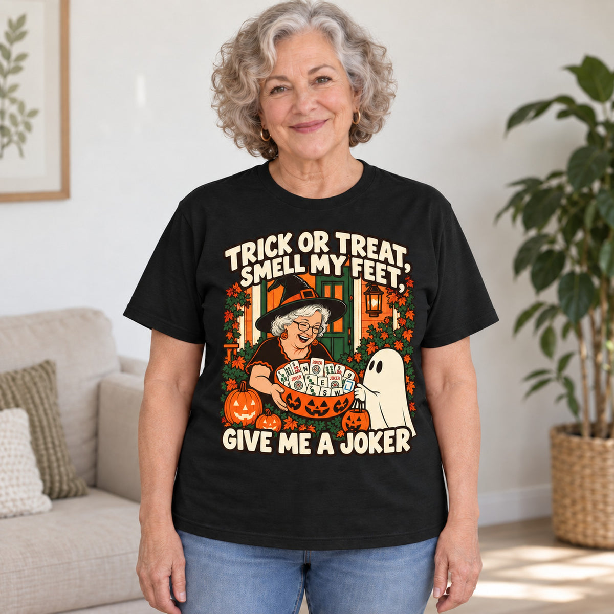 Trick Or Treat mahjong T-shirt in Black, worn by Peggy. Peggy is 5′5″ and wears her usual size L. [bb c=black r=hero]