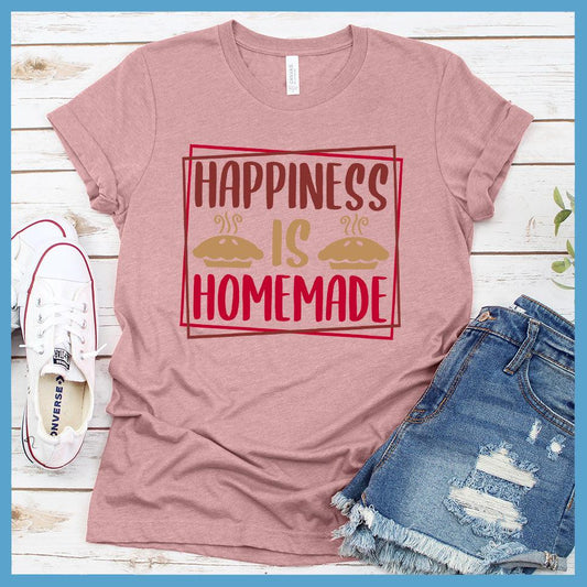 Happiness Is Homemade T-Shirt Colored Edition Orchid - Graphic t-shirt with 'Happiness Is Homemade' design in stylish font