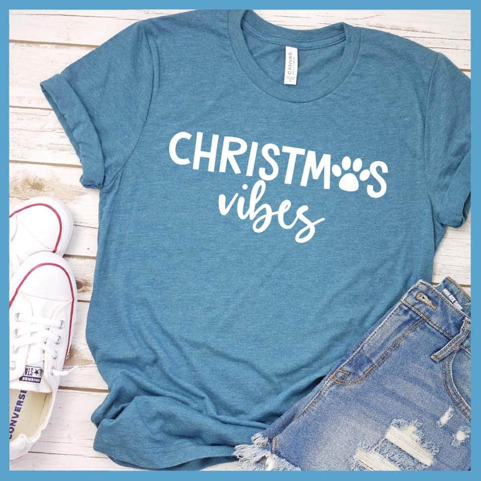 Christmas Vibes T-Shirt - Brooke & Belle