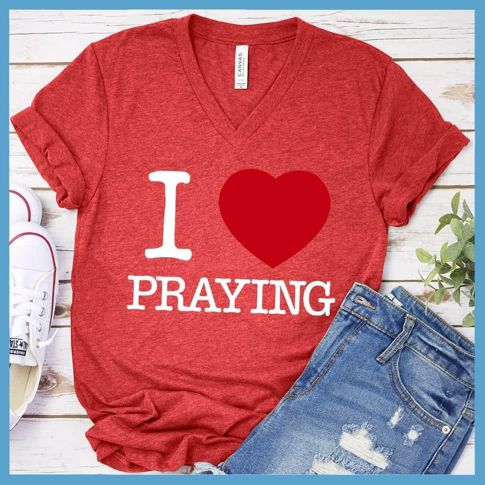 I Heart Praying Colored Print V-neck - Brooke & Belle