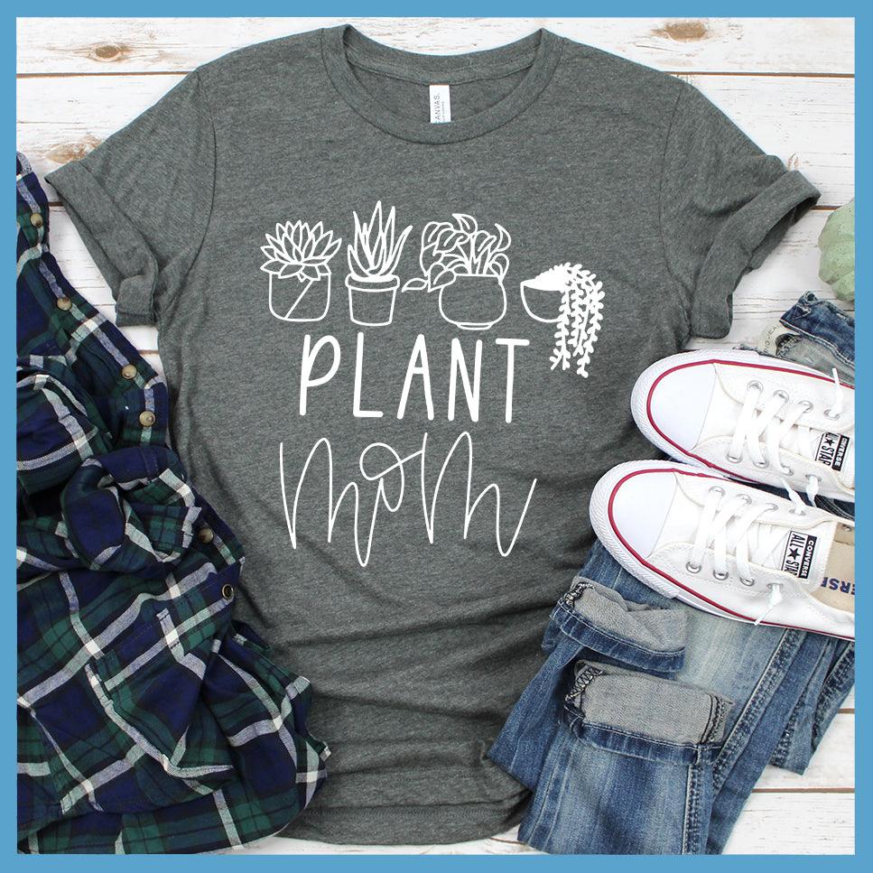 Plant Mom T-Shirt - Brooke & Belle