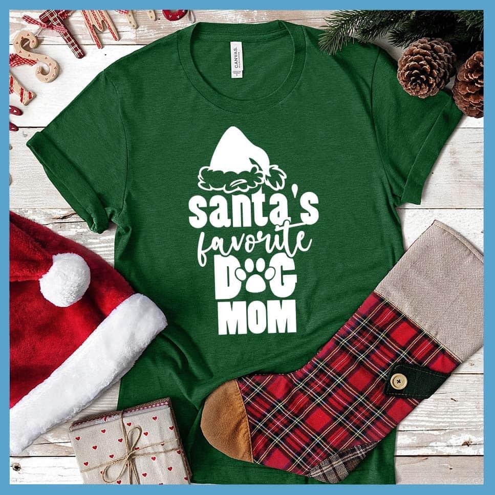 Santa's Favorite Dog Mom T-Shirt - Brooke & Belle